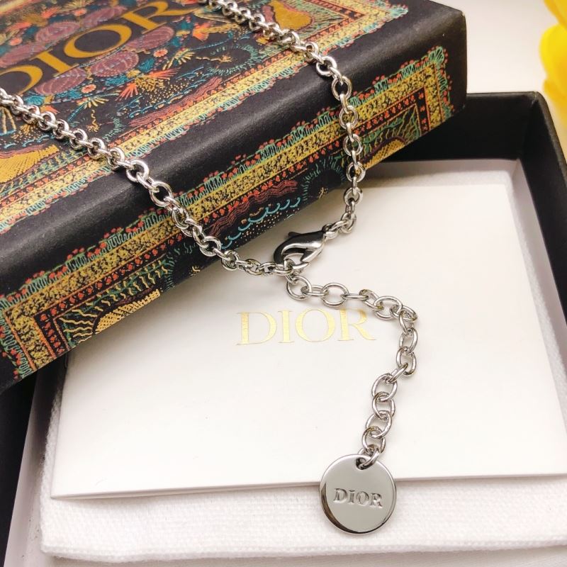 chr1st1an D10r necklaces